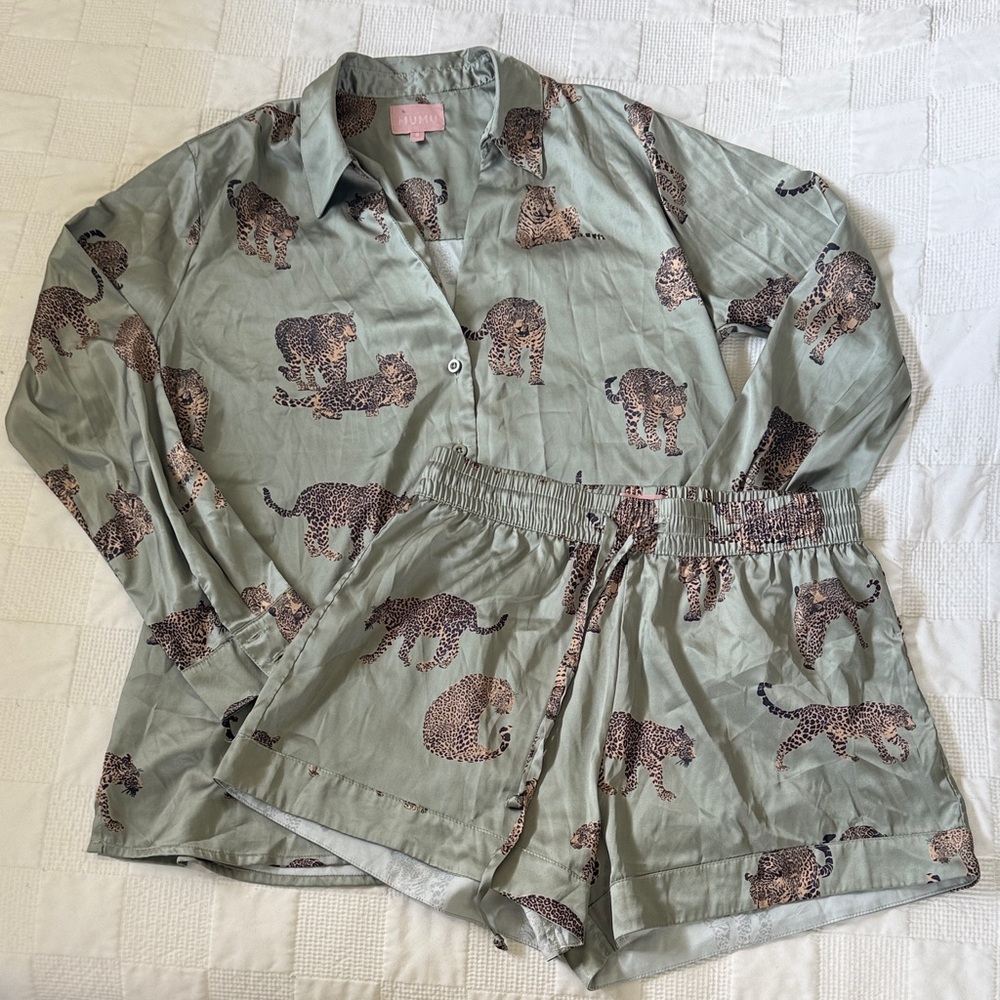 Show Me Your MuMu Leopard Print Pajama Set - Green